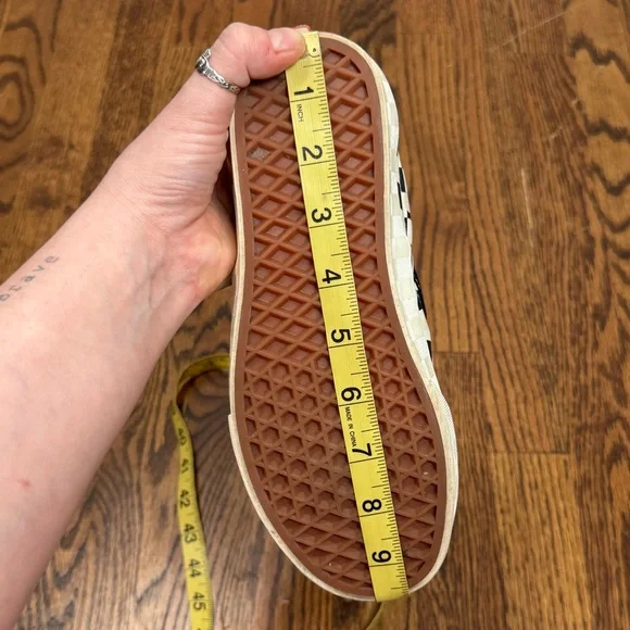 Vans Checkerboard Slip-On Sneakers sz 7 Women’s - Picture 13 of 14